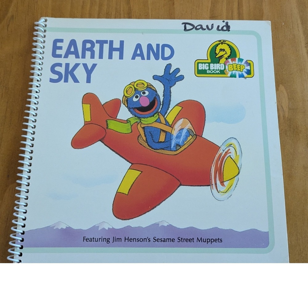 Vintage 1989 Sesame Street Earth and Sky Big Bird Beep Book Grover Jim Henson